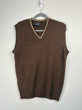 Men's Brown V-Neck Knit Sweater Vest
